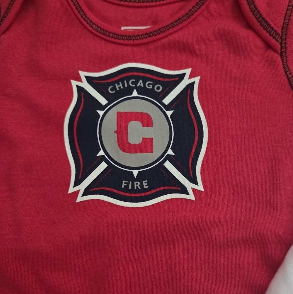 MLS Chicago Fire Baby Bodysuit 2pc New 3-6M - Picture 7 of 7